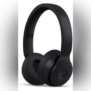 Beats By Dr. Dre Solo Pro Noise cancelling Headphone Bluetooth with microphone